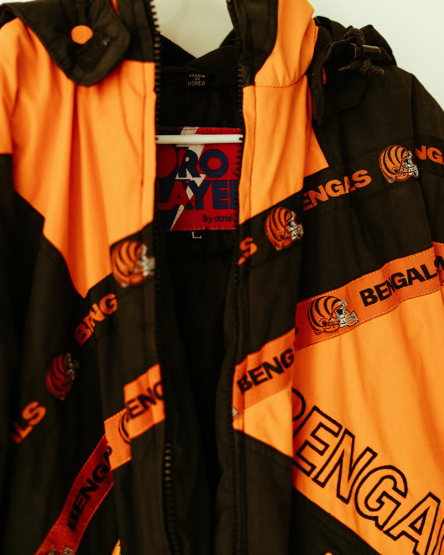 Vintage RARE Pro Player Bengals Puffer