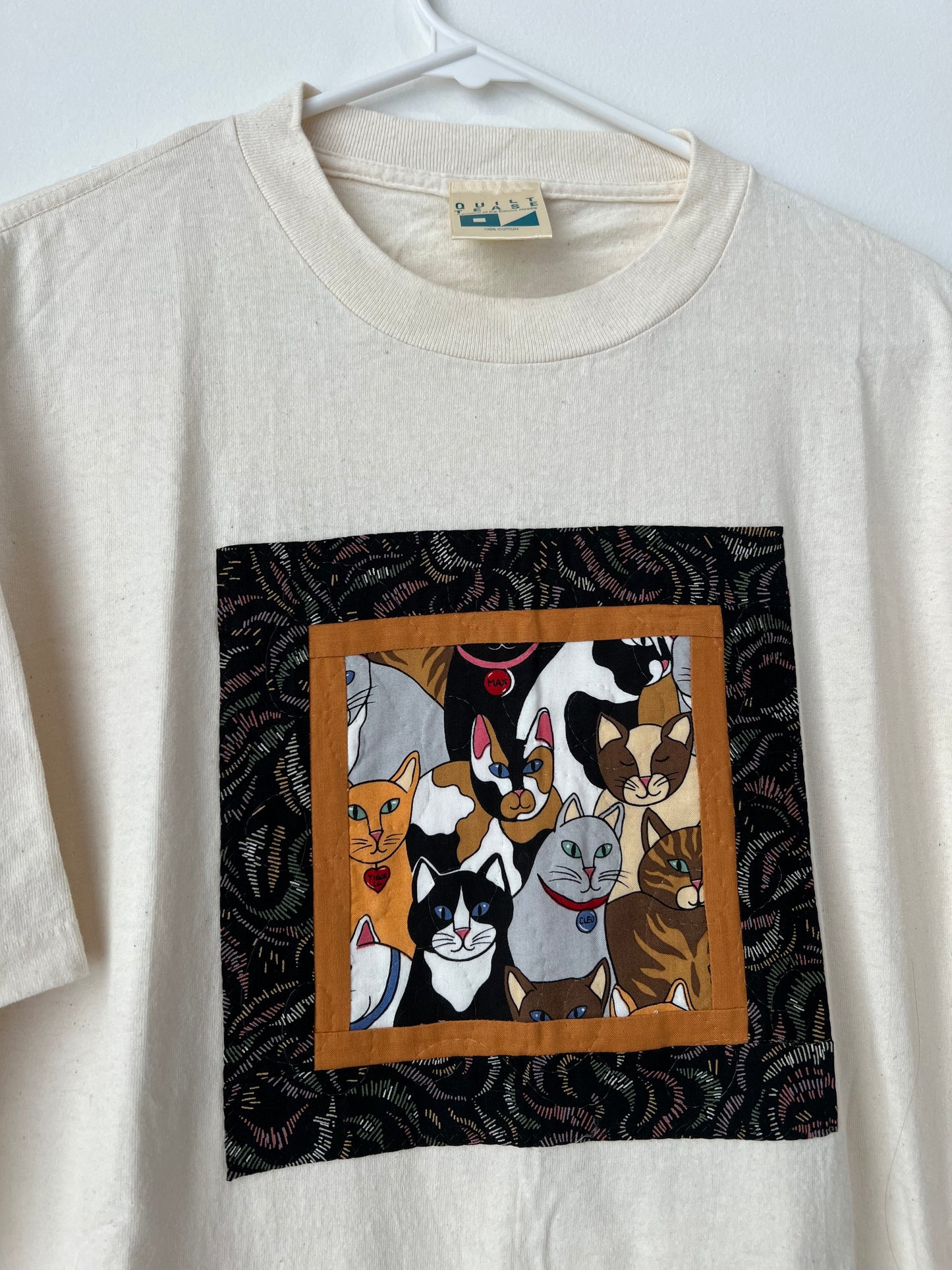 Vintage Cat Quilt Tshirt