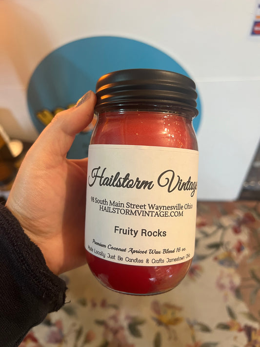 Fruity Rocks – Hailstorm 16 oz Crackling Wood Wick